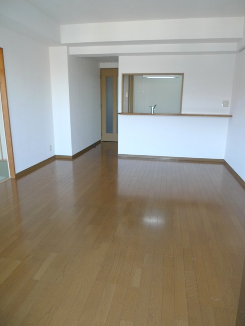 居室 アンシャンテ