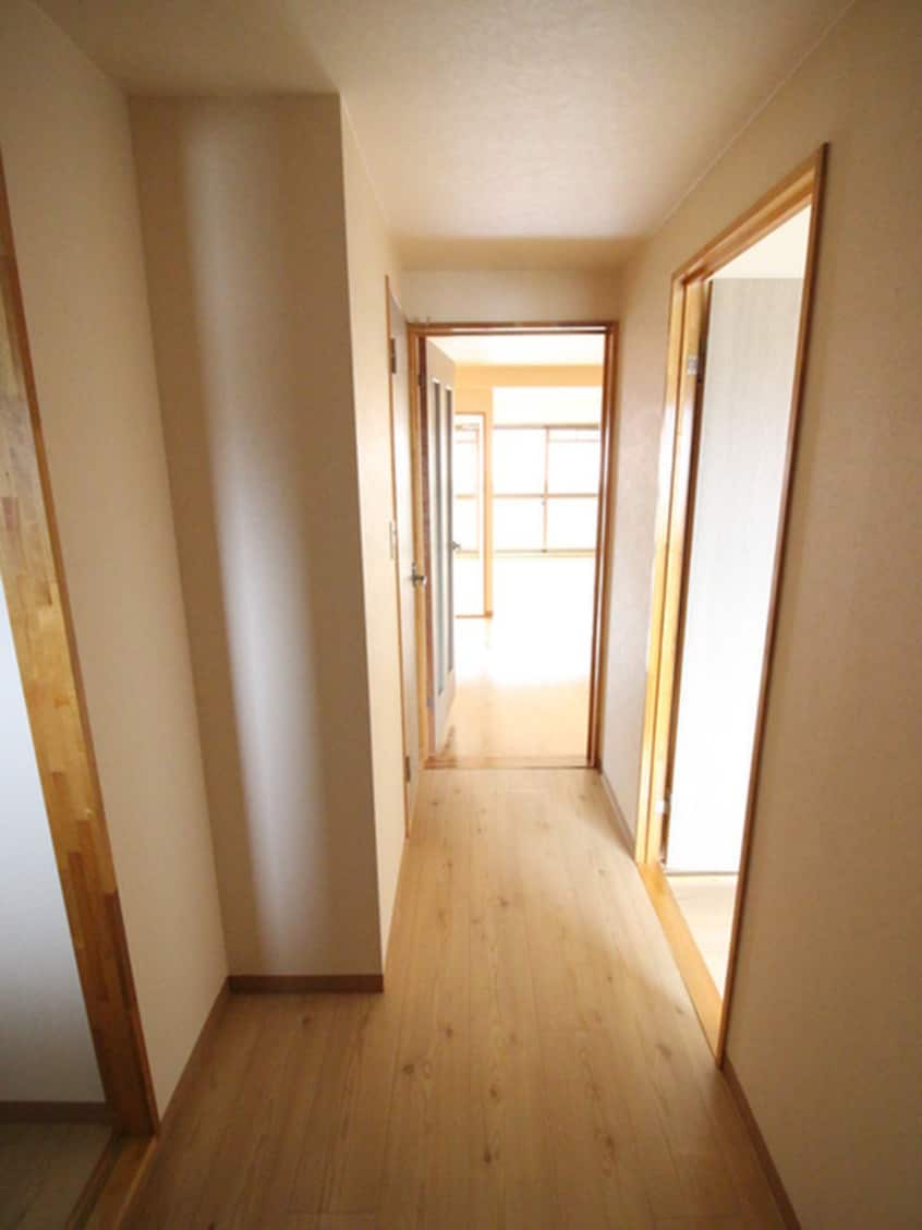 廊下 リバーヒルズ