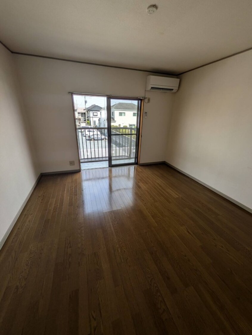 居室 富士見レッズ