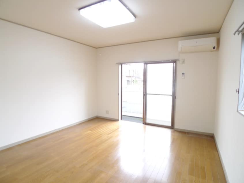 居室 富士見レッズ