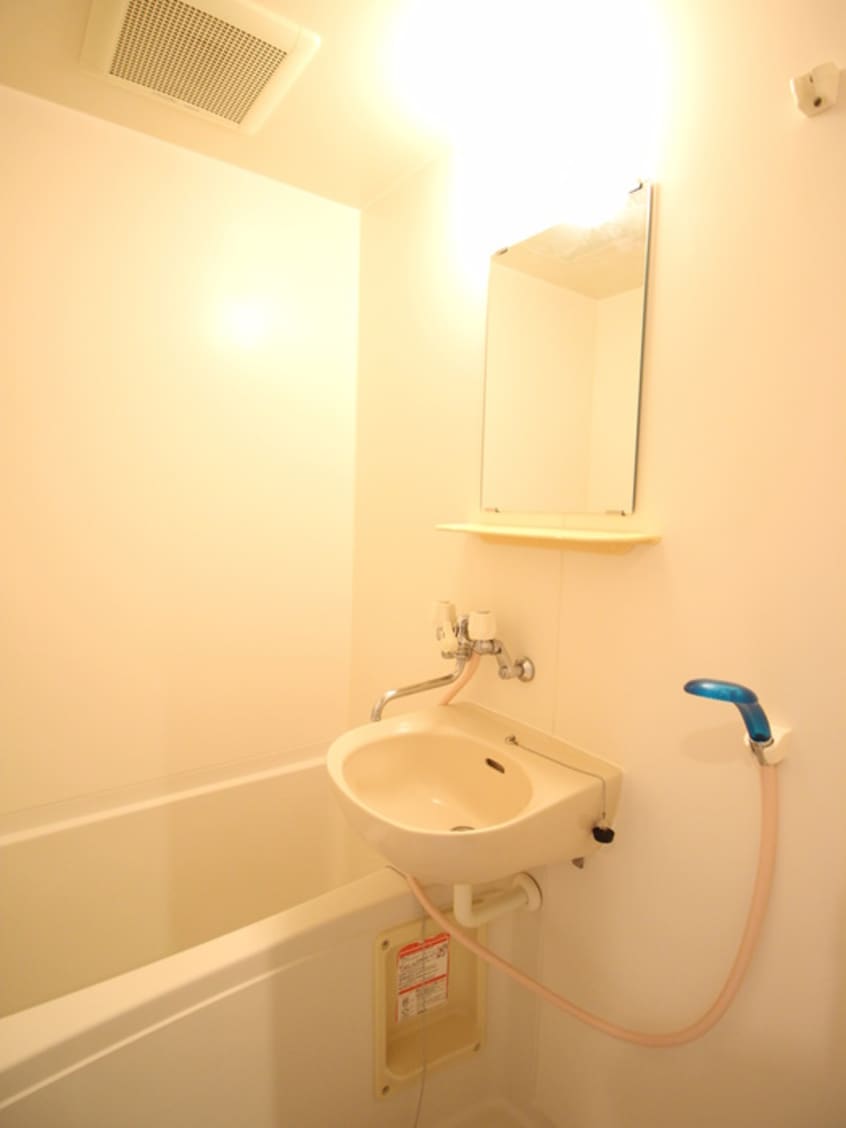 バス／シャワールーム等 佐藤マンション