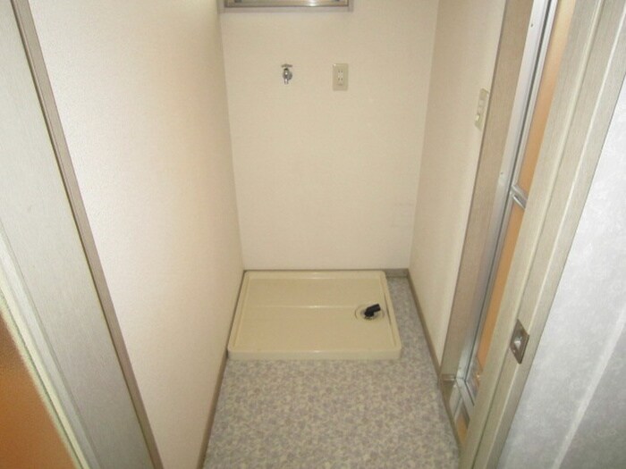 洗濯機置場 パレスミユキ１０番館