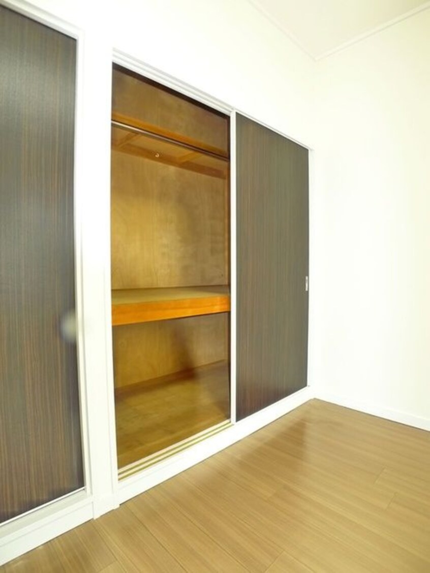 収納 ミルフィ－ユ