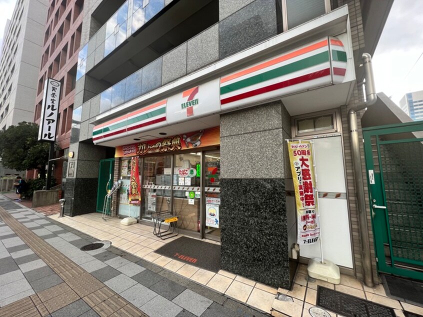 セブンイレブン　品川駅前店(コンビニ)まで650m LA CASA SOLAR