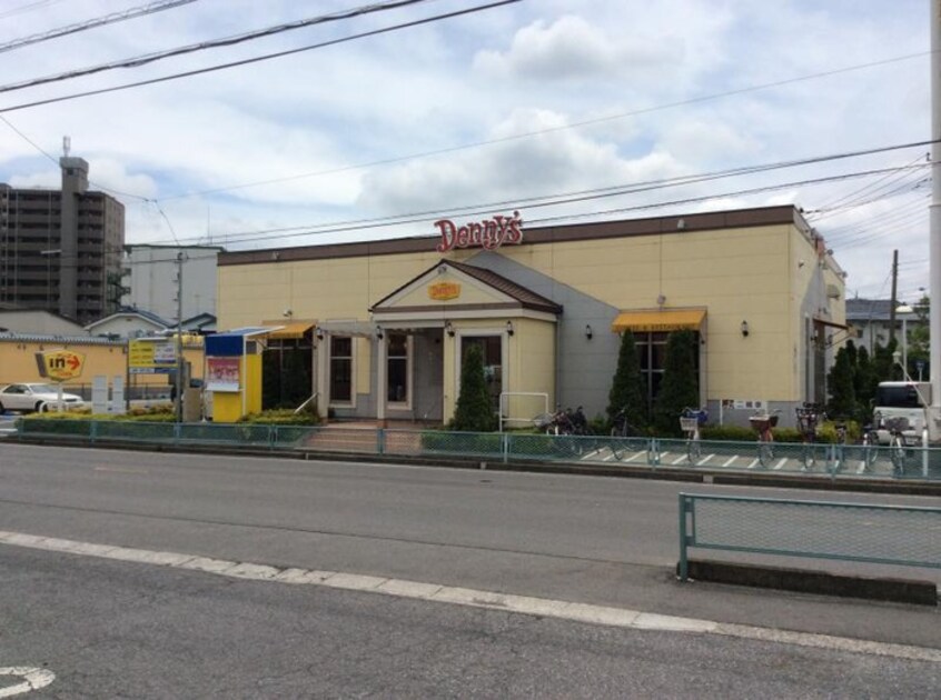 デニーズ川越東田町店(その他飲食（ファミレスなど）)まで210m 旭町テラスハウス