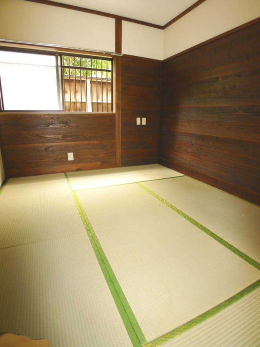 居室 メゾン万年青