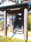 エントランス部分 メゾン万年青
