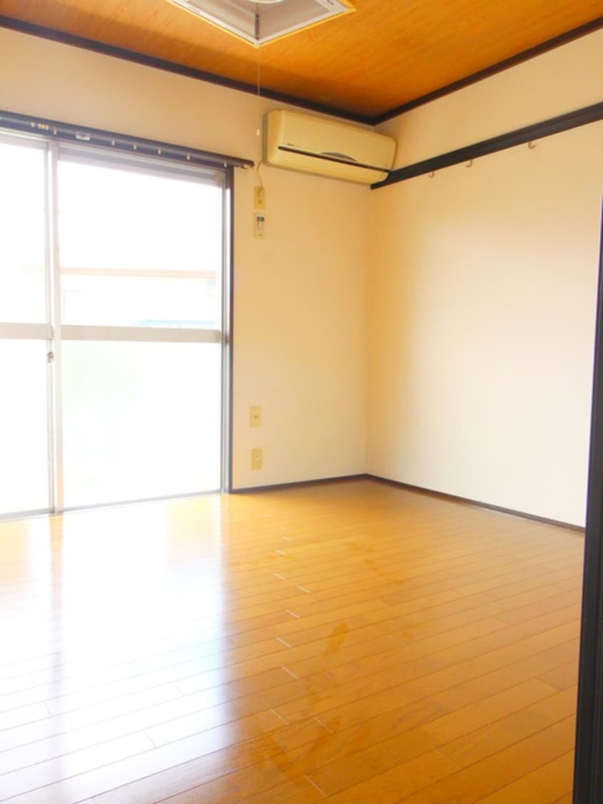 居室 丸徳コ－ポＡ