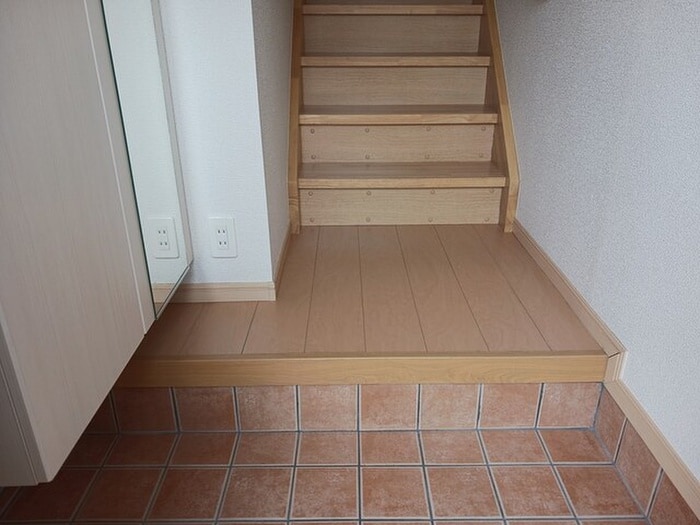 玄関 ローズパーク壱番館