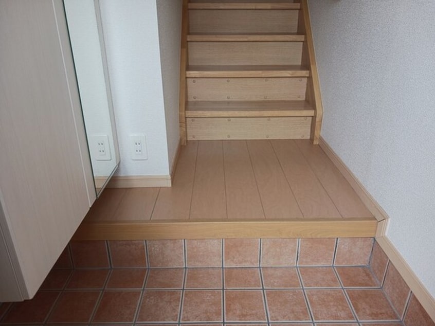 玄関 ローズパーク壱番館