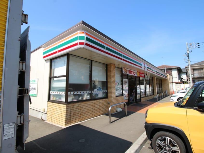 セブンイレブン町田南成瀬さくら通り店(コンビニ)まで287m グラシオ成瀬
