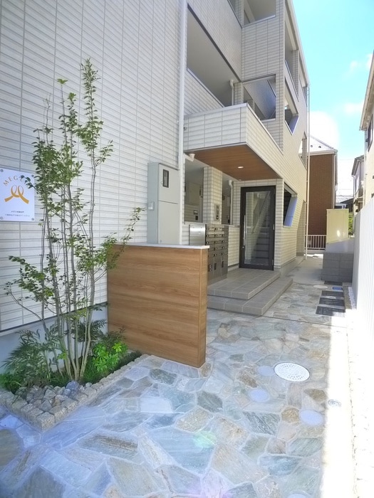 エントランス部分 メグリオ新松戸