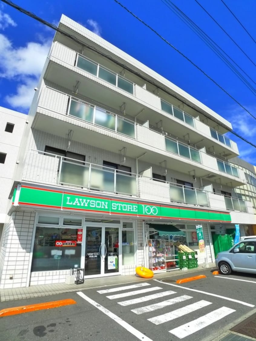 １００円ローソン(コンビニ)まで687m メグリオ新松戸