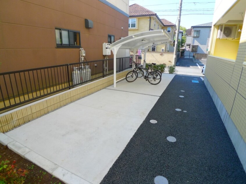 駐輪場 La Forte南鳩ヶ谷