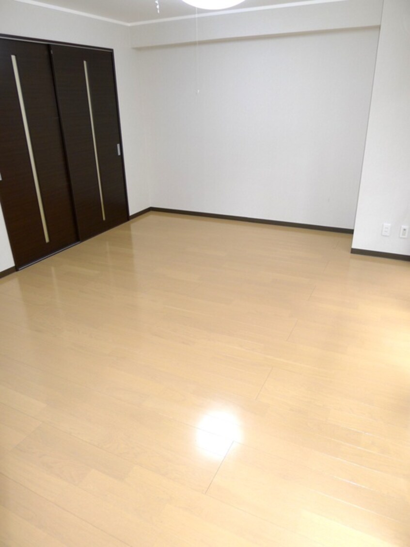 居室 市両マンション