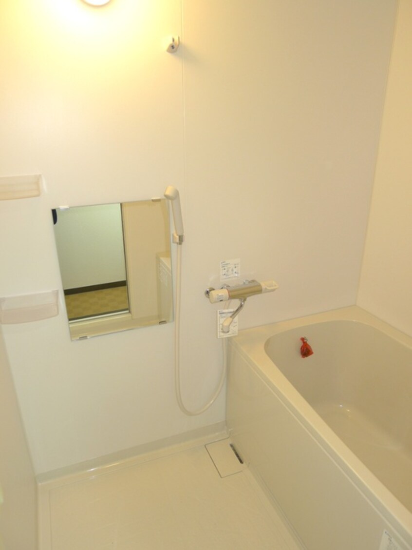 バス／シャワールーム等 市両マンション