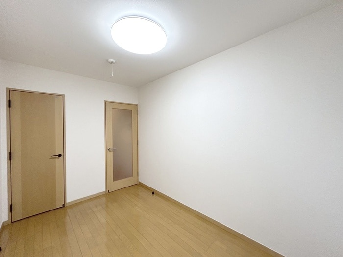 居室 イ－ストコ－ト