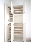 靴箱 ラ・ロンディネ