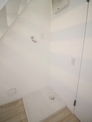 洗濯機置場 ラ・ロンディネ