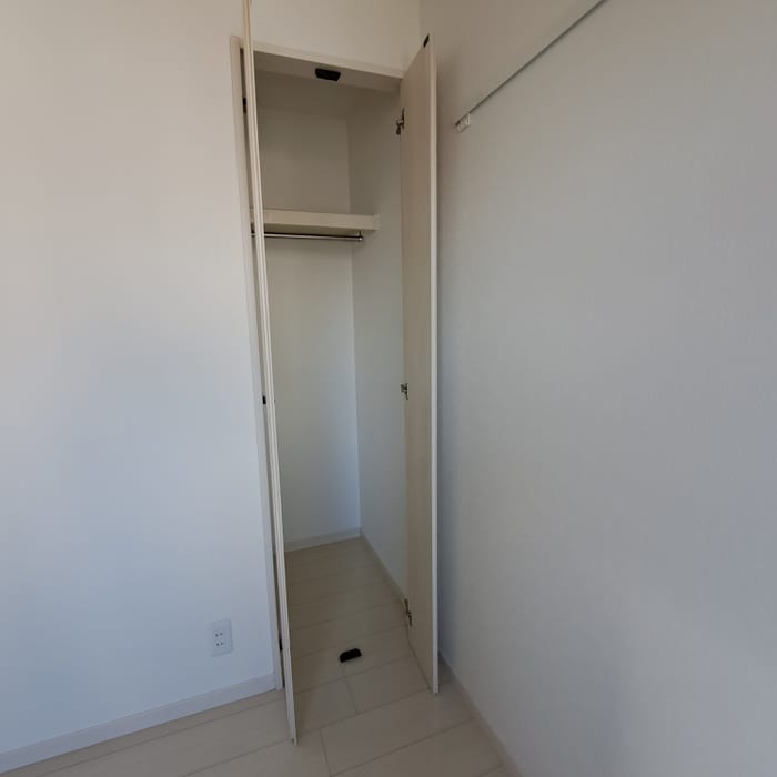 収納 リーヴェルポート横浜南エミール