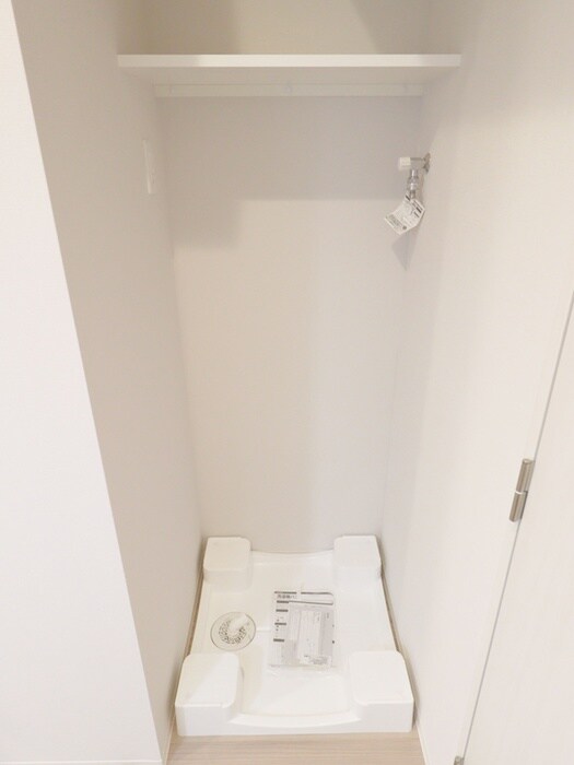 洗濯機置場 デュオフラッツ上野松が谷