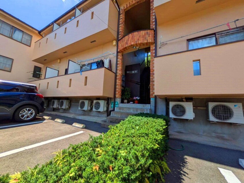 エントランス部分 ハイツ夏栄