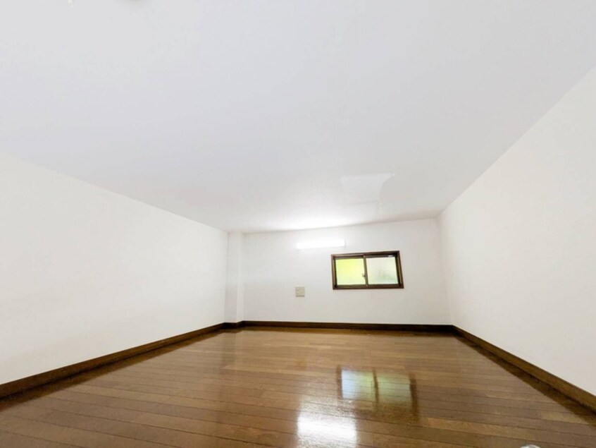 ロフト ハイツ夏栄