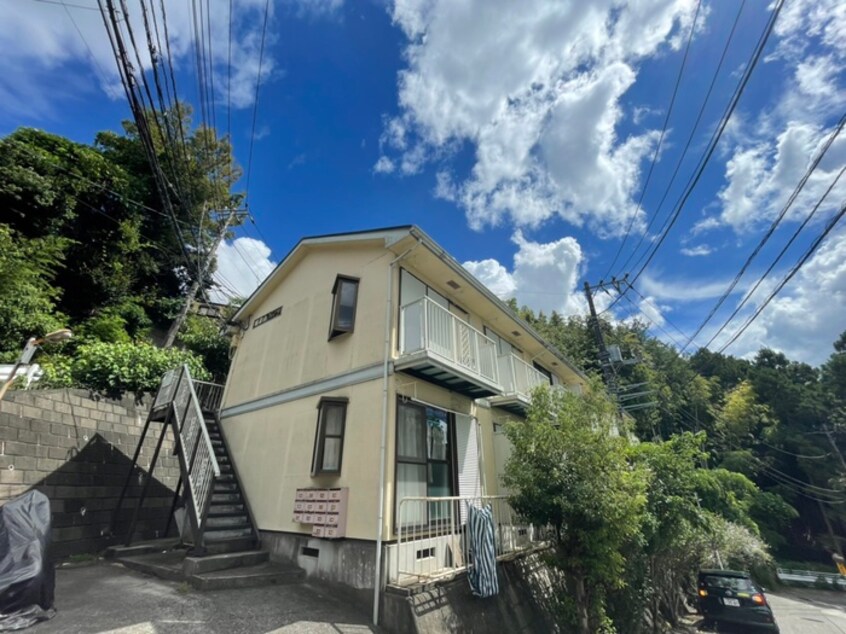 外観写真 稲荷山ハイツ