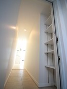 靴箱 -clolline- コリーヌ祐天寺