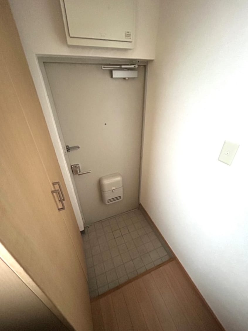 玄関 ガ－デン山マンション