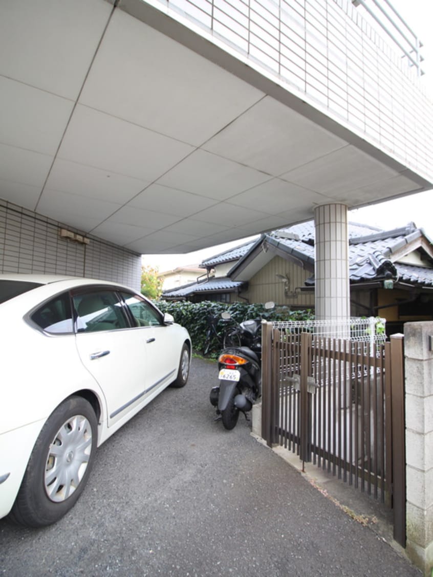 駐輪場 アーバンスクウエア