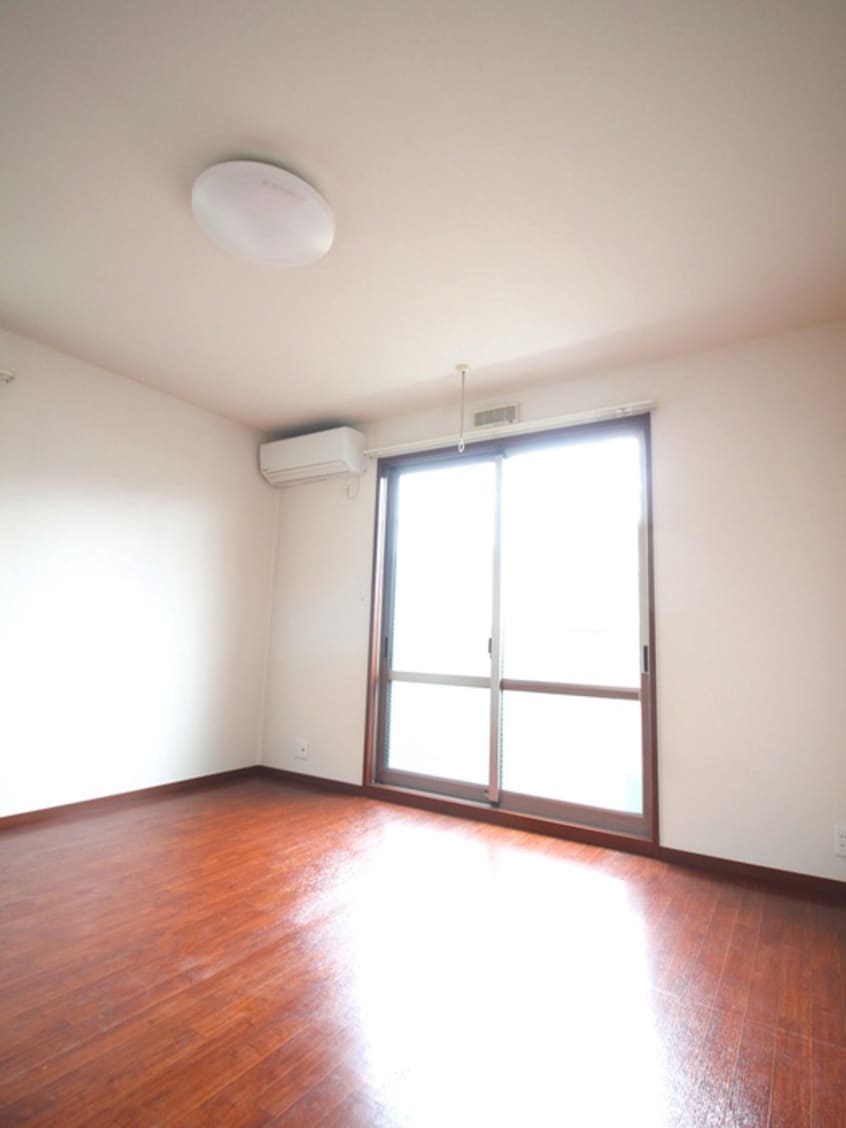 居室 ヴィオラハイツ