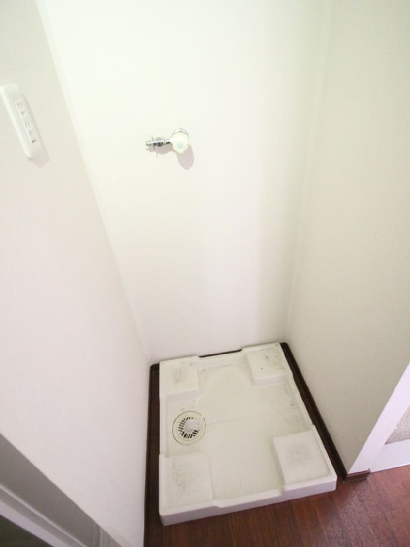 洗濯機置場 ヴィオラハイツ