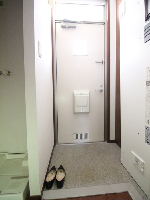 玄関 ヴィオラハイツ