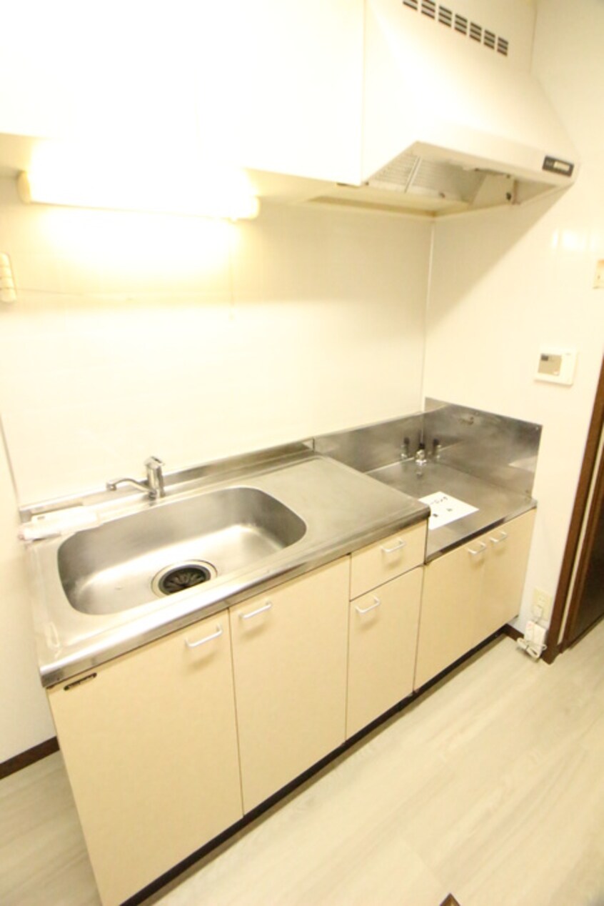 キッチン ベルグラン吉田Ｃ棟