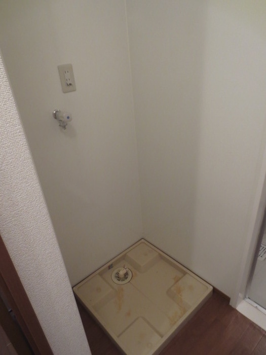 洗濯機置場 リヴェ－ルＫⅡ