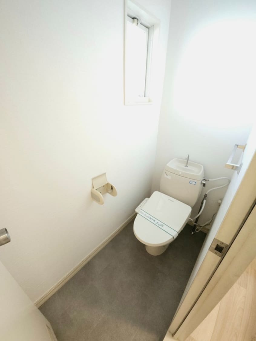 トイレ エルドミ－ルＡ