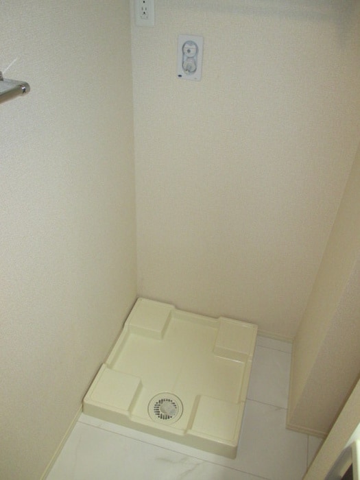 洗濯機置場 ソレーユ三ノ輪