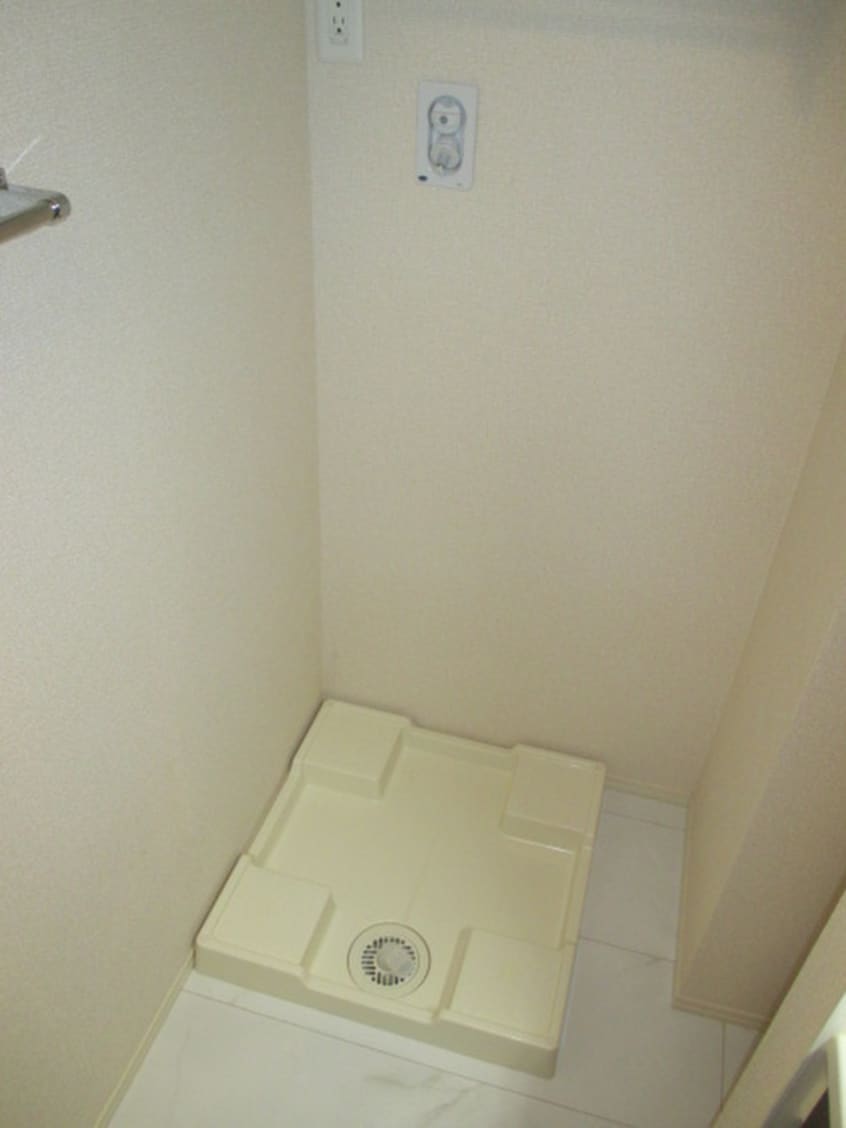 洗濯機置場 ソレーユ三ノ輪