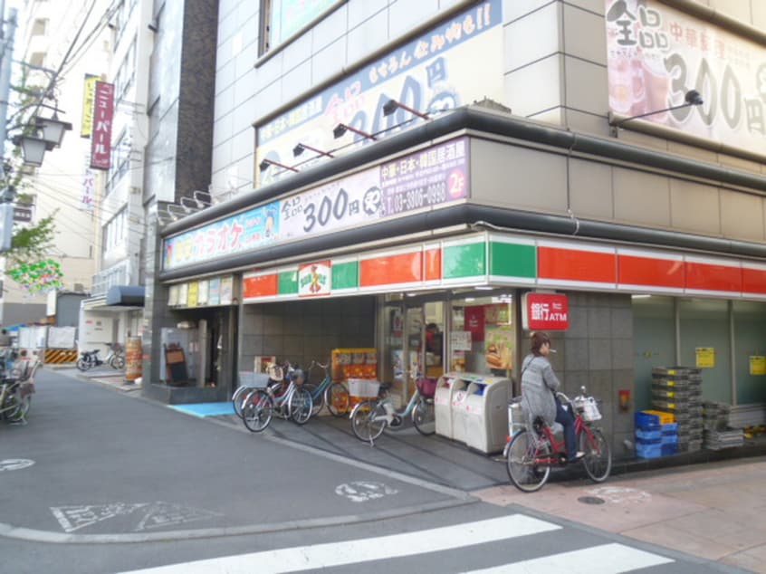 サンクス(コンビニ)まで120m ソレーユ三ノ輪