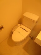 トイレ ハ－モニ－コ－ト西鶴間