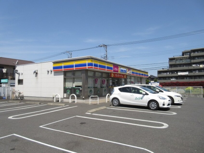 ミニストップ小金井梶野町店(コンビニ)まで600m アンプルール　フェール　武蔵野