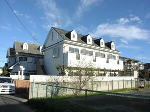 クラレンス緑町