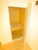 収納 メゾンアイリスB棟