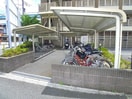 駐輪場 アンプルール　フェール　COCO