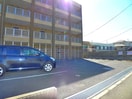 駐車場 アンプルール　フェール　COCO