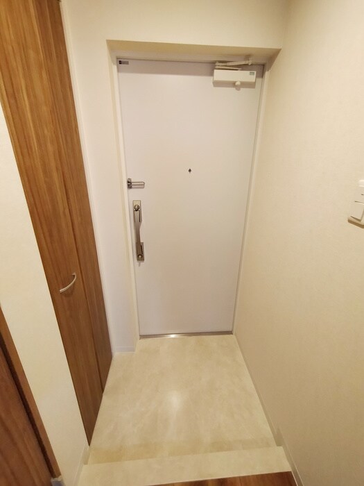 玄関 スターズスクエア浦和美園