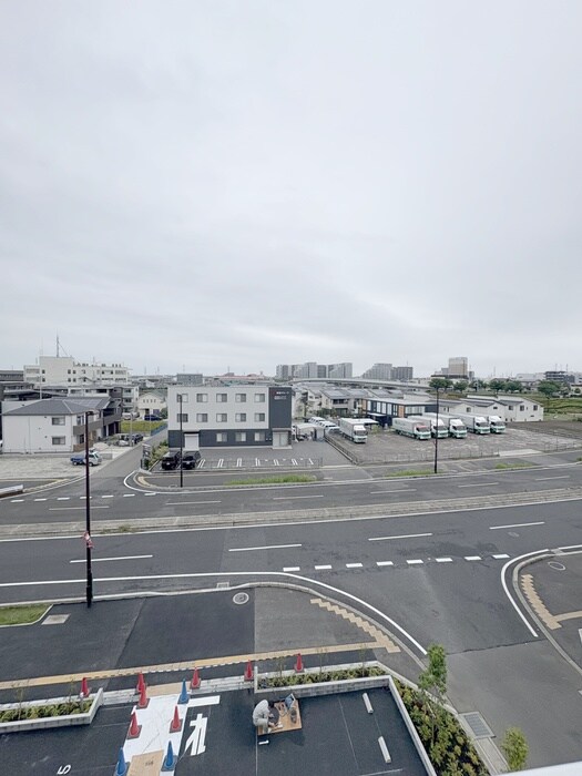 室内からの展望 スターズスクエア浦和美園