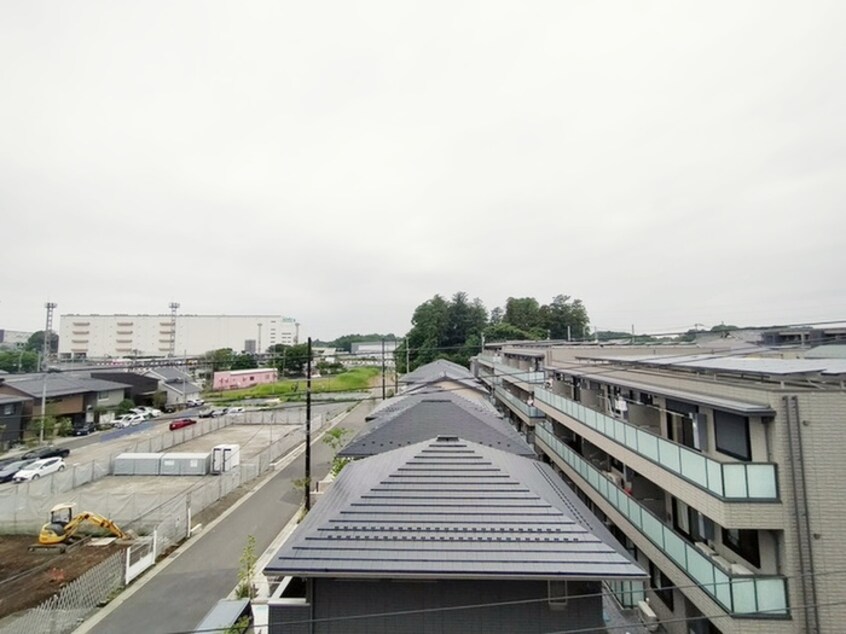 室内からの展望 スターズスクエア浦和美園