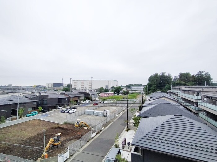 室内からの展望 スターズスクエア浦和美園